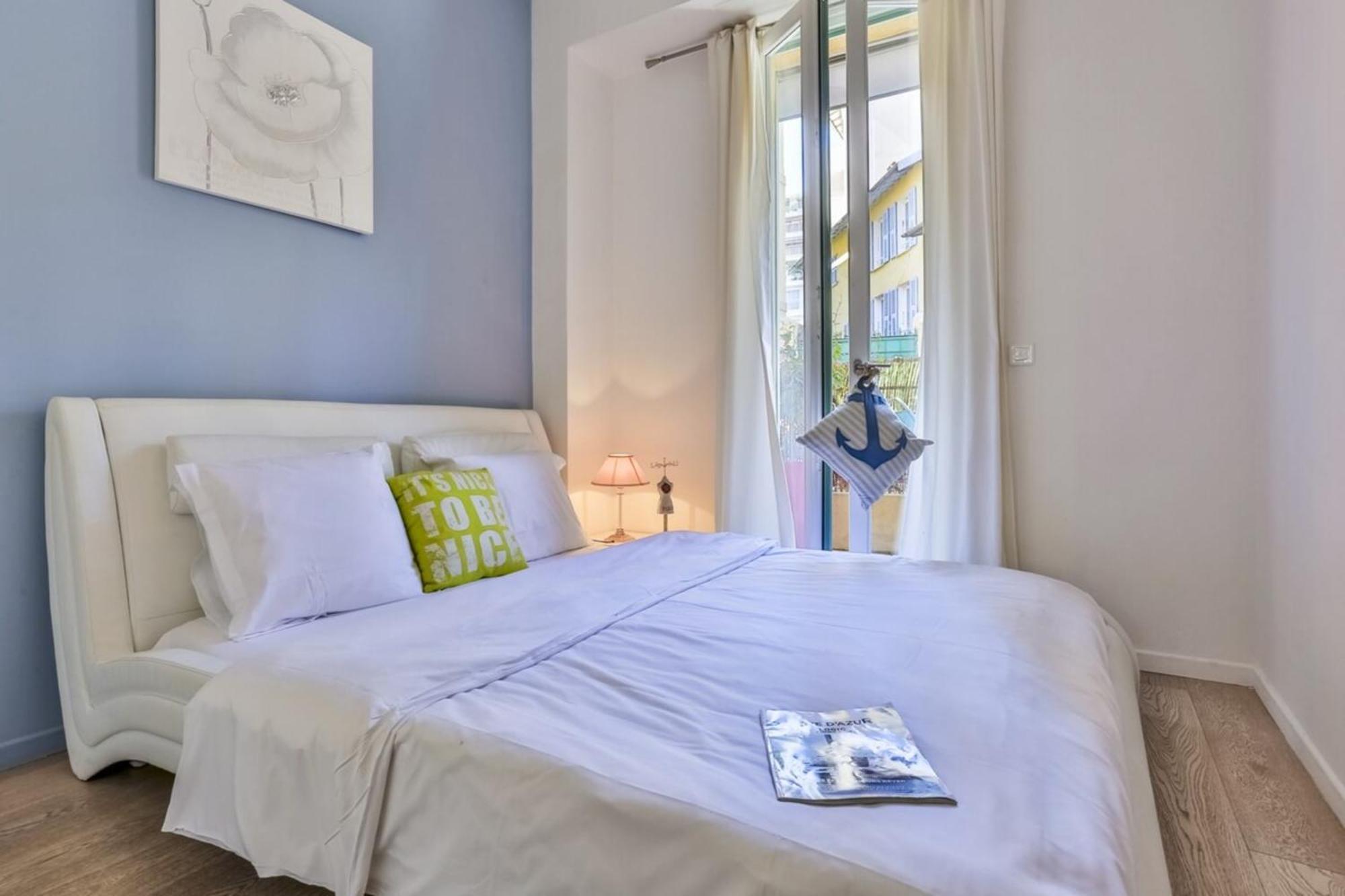 Apartment France 82 D - 2 - Terrace - 1 Min To The Sea *